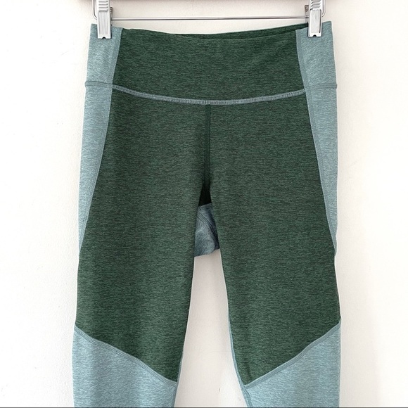 Outdoor Voices 3/4 Two-tone Panel Leggings Small - Picture 5 of 12
